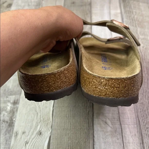Men’s Birkenstock Arizona Soft Slide Sandal - Picture 7 of 10